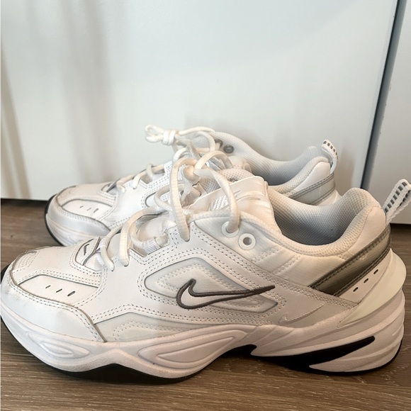 Nike M2K Techno Shoe - Picture 7 of 9